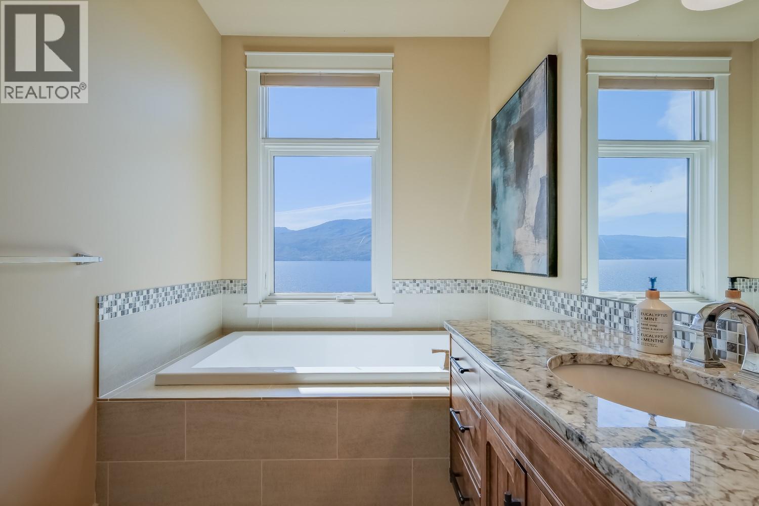#1 5235 Buchanan Road - 23