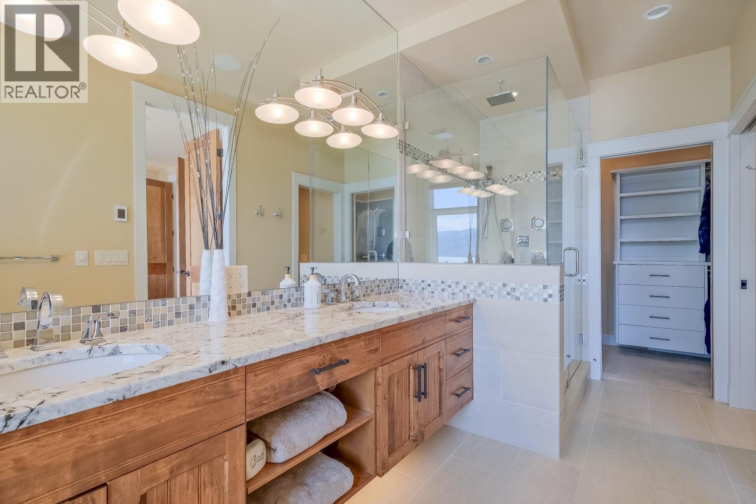 #1 5235 Buchanan Road - 24