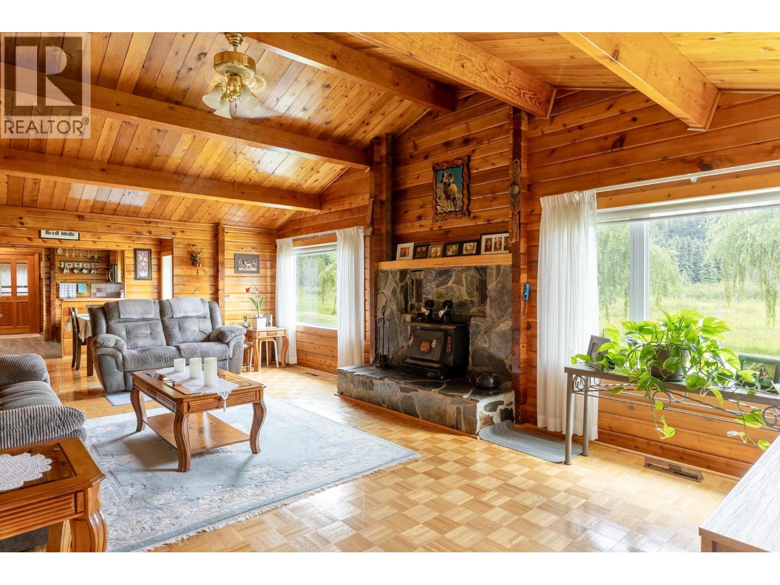 8210 S 5 HIGHWAY - 11
