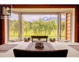 8210 S 5 Highway, Valemount, BC V0E2Z0 Photo 9