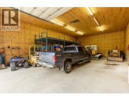 8210 S 5 Highway, Valemount, BC V0E2Z0 Photo 25