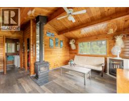 8210 S 5 Highway, Valemount, BC V0E2Z0 Photo 21