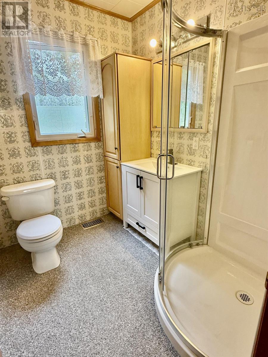 429 Clinton Road - 25