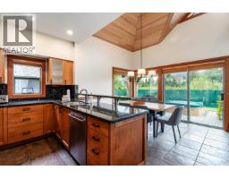 4728 A Settebello Drive, Whistler, BC V8E0Z4 Photo 7