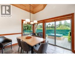 4728 A Settebello Drive, Whistler, BC V8E0Z4 Photo 13