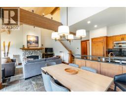 4728 A Settebello Drive, Whistler, BC V8E0Z4 Photo 15