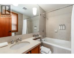 4728 A Settebello Drive, Whistler, BC V8E0Z4 Photo 17