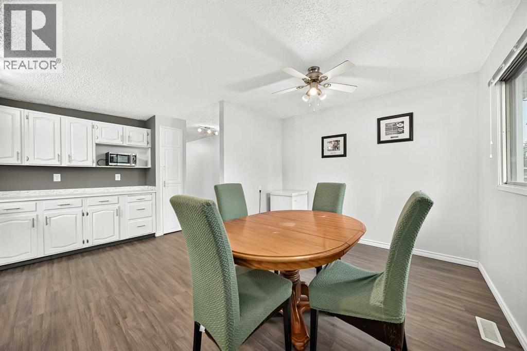 4331, 72 Street Street NW — photo 12