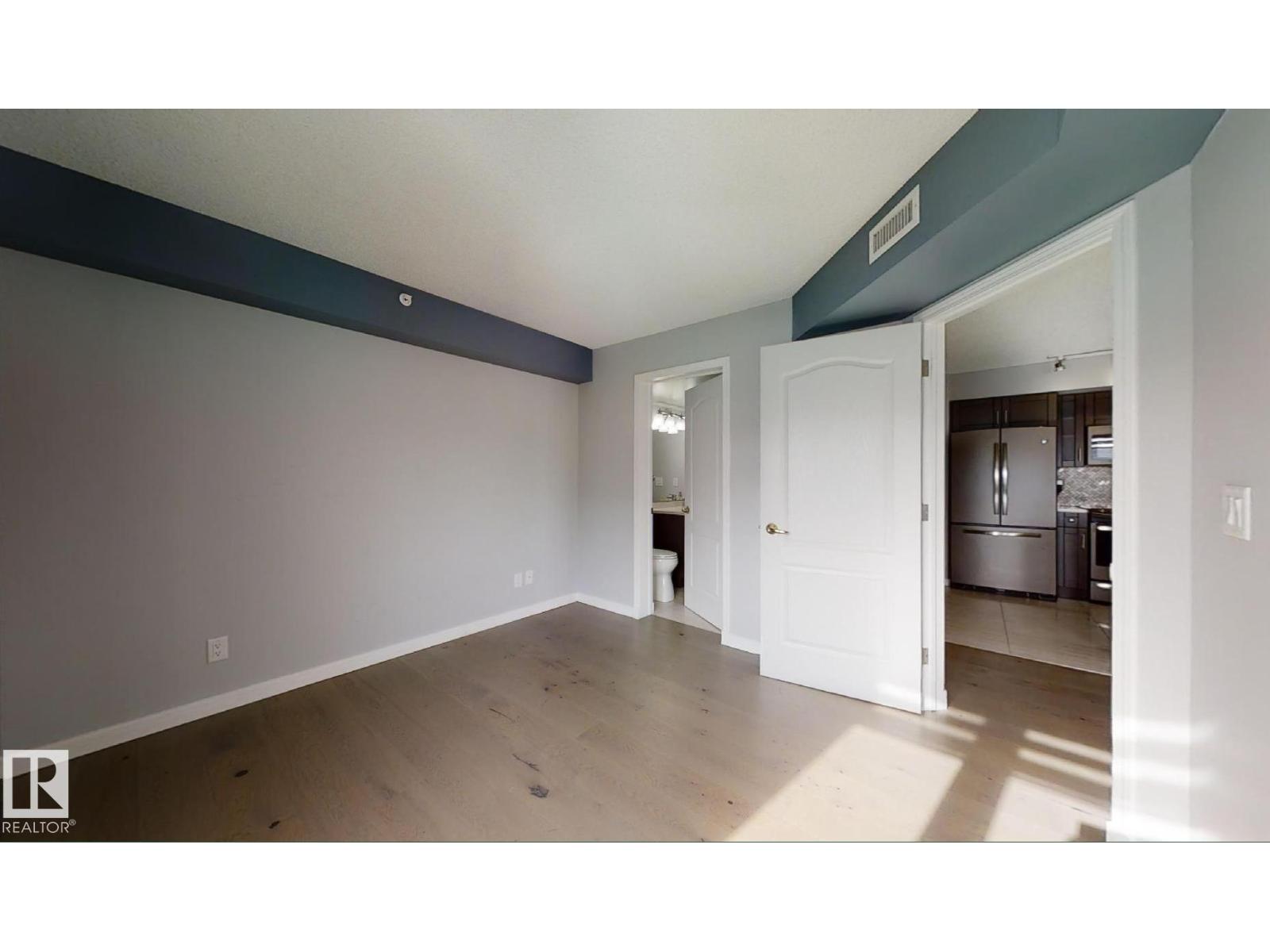 #1404 10909 103 AV NW - 25