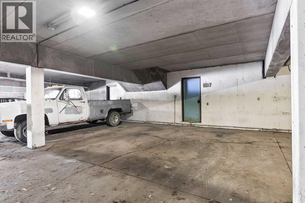 600 Signal Road, Fort McMurray