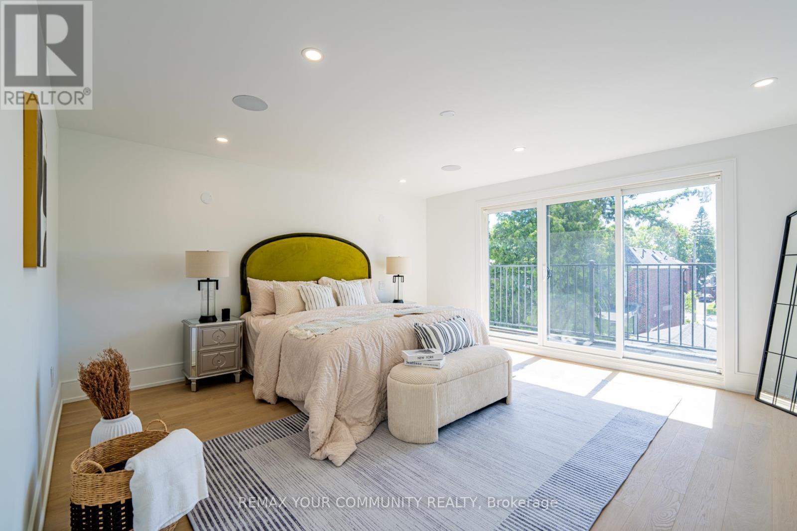 360 WOODMOUNT AVENUE - 12