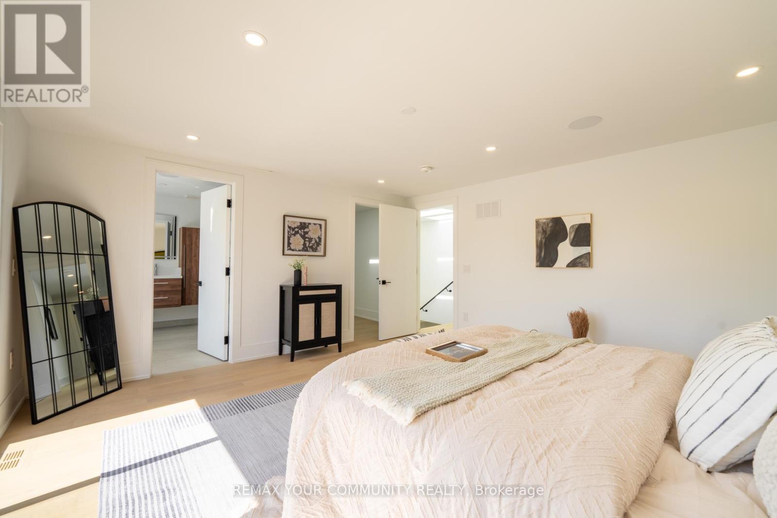 360 WOODMOUNT AVENUE - 13
