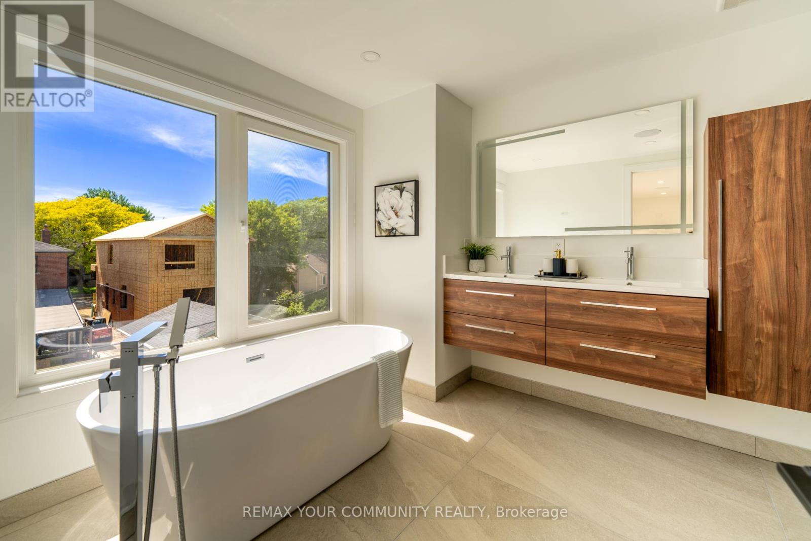 360 WOODMOUNT AVENUE - 14