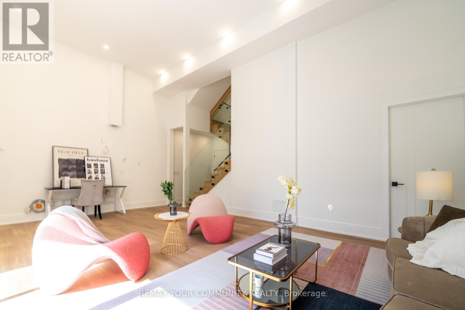 360 WOODMOUNT AVENUE - 25