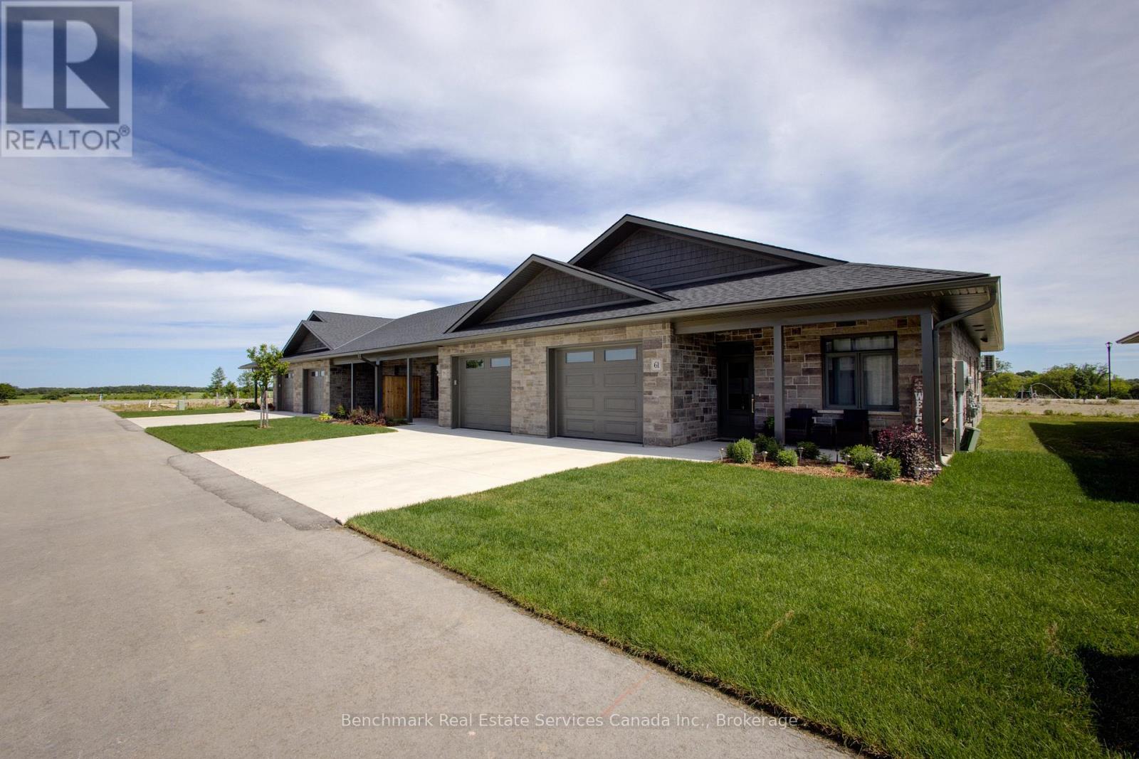 59 CAVALIER CRESCENT - 35