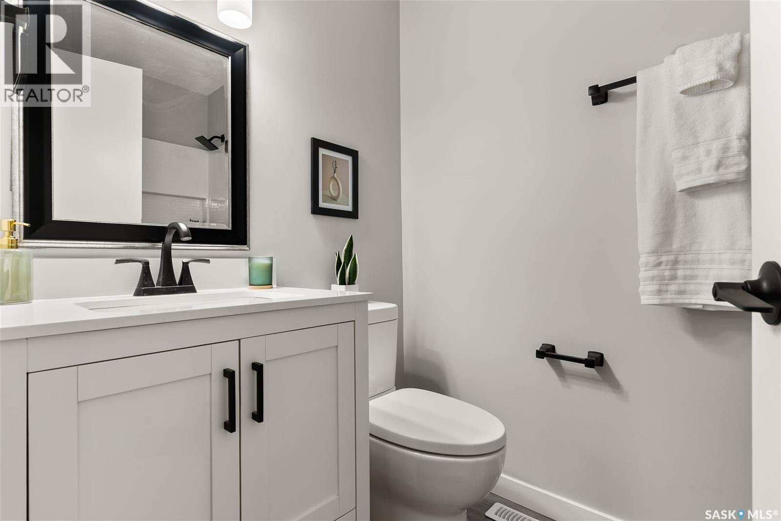 17 Willowview STREET — photo 18