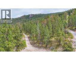 1231 Spiller Road, Penticton, BC V2A8T3 Photo 17