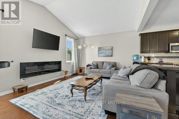 1425 EVERGREEN DRIVE - 13