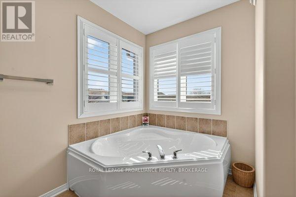 1425 EVERGREEN DRIVE - 26