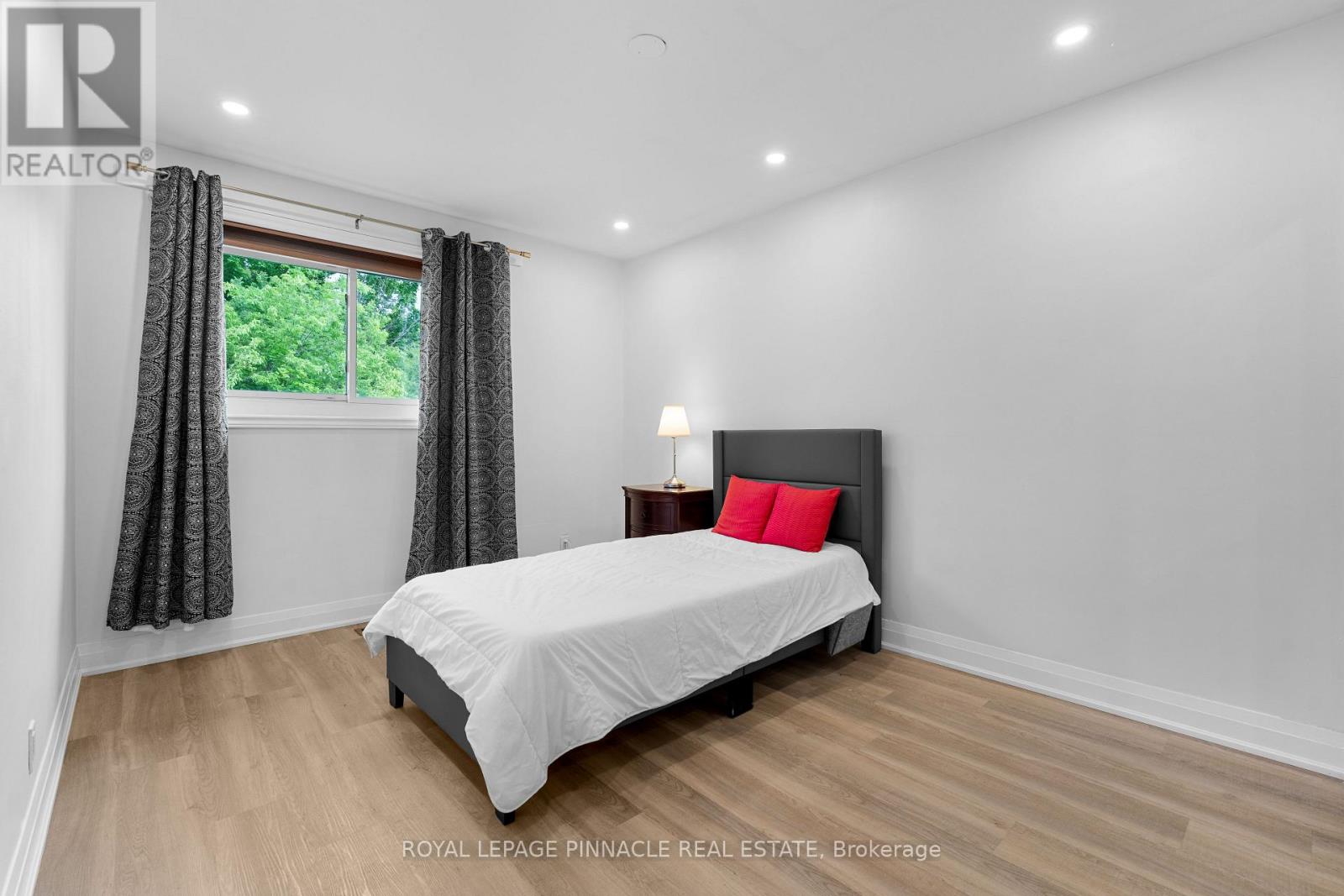 3361 THE CREDIT WOODLANDS - 20