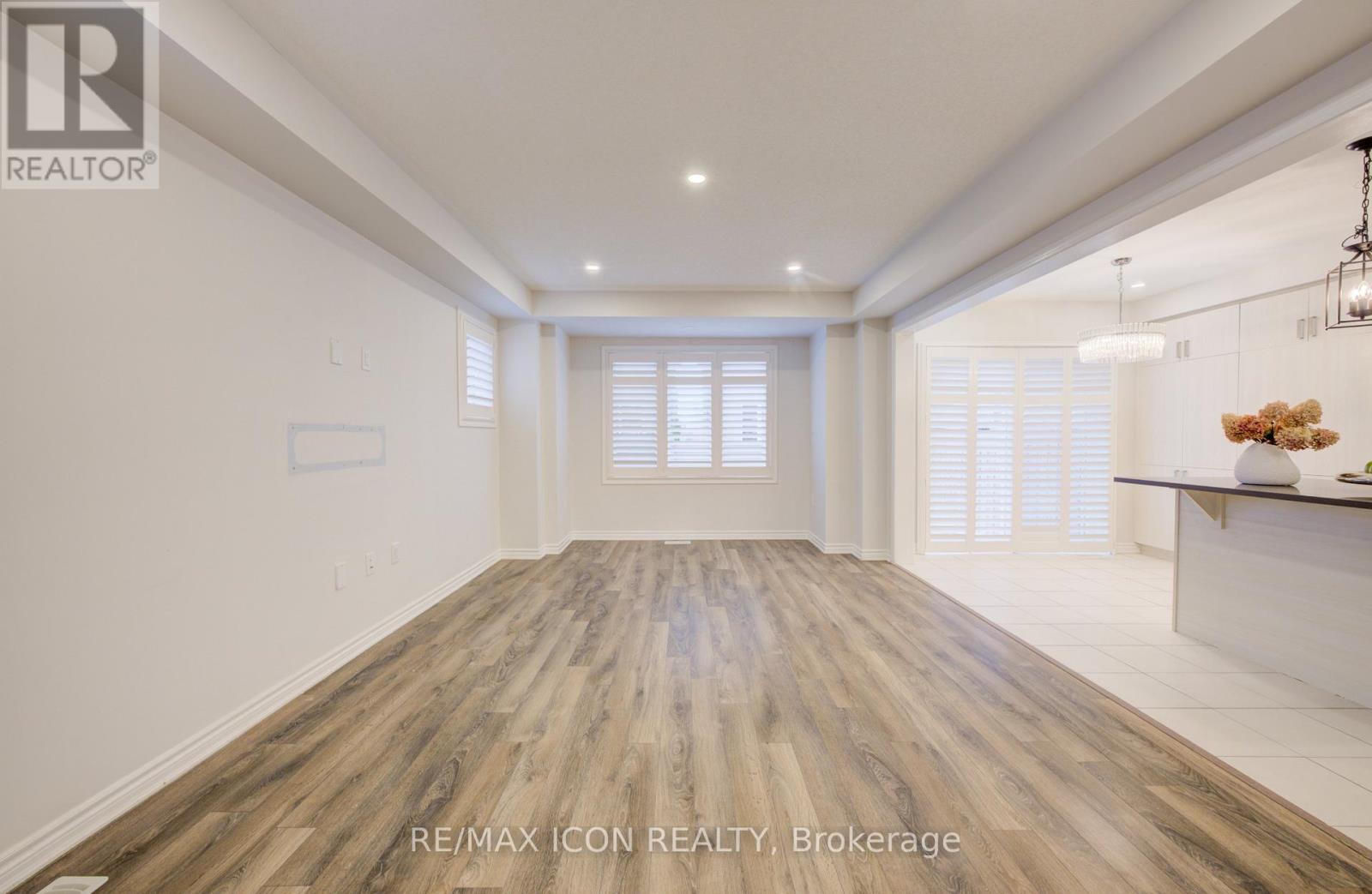 302 JEAN LANDING - 9