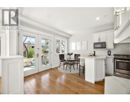 426 Armadale Avenue, Toronto, ON M6S3X8 Photo 17