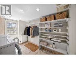 426 Armadale Avenue, Toronto, ON M6S3X8 Photo 45