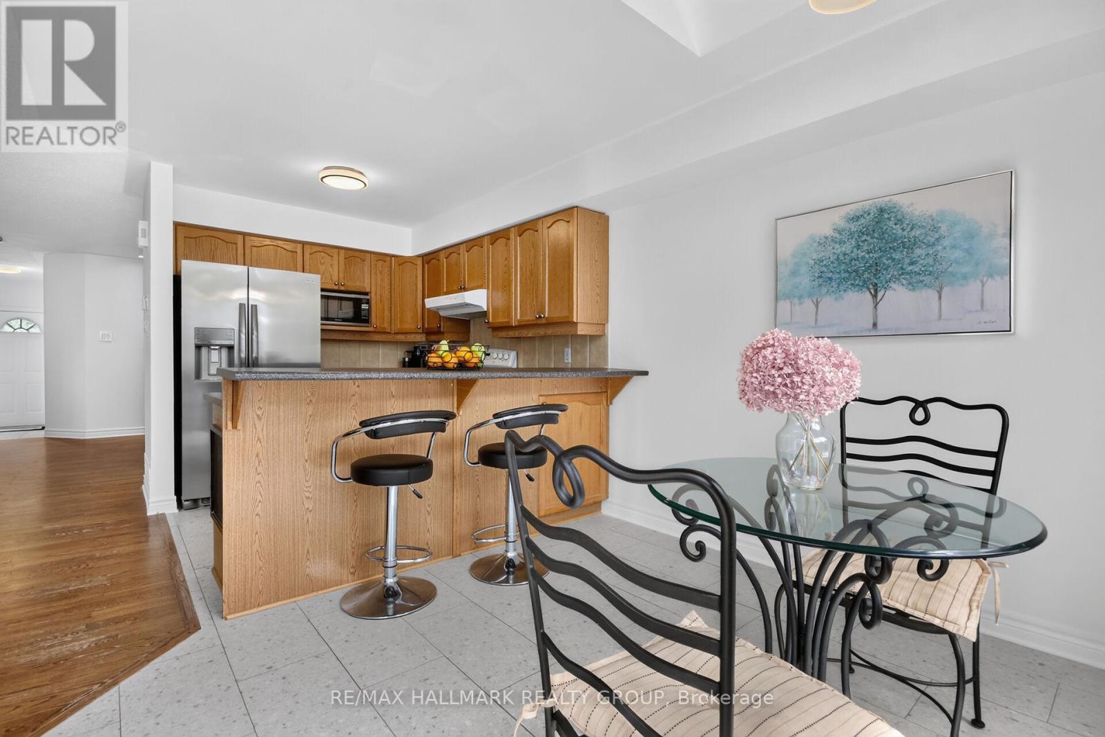 258 DEERFOX DRIVE - 12