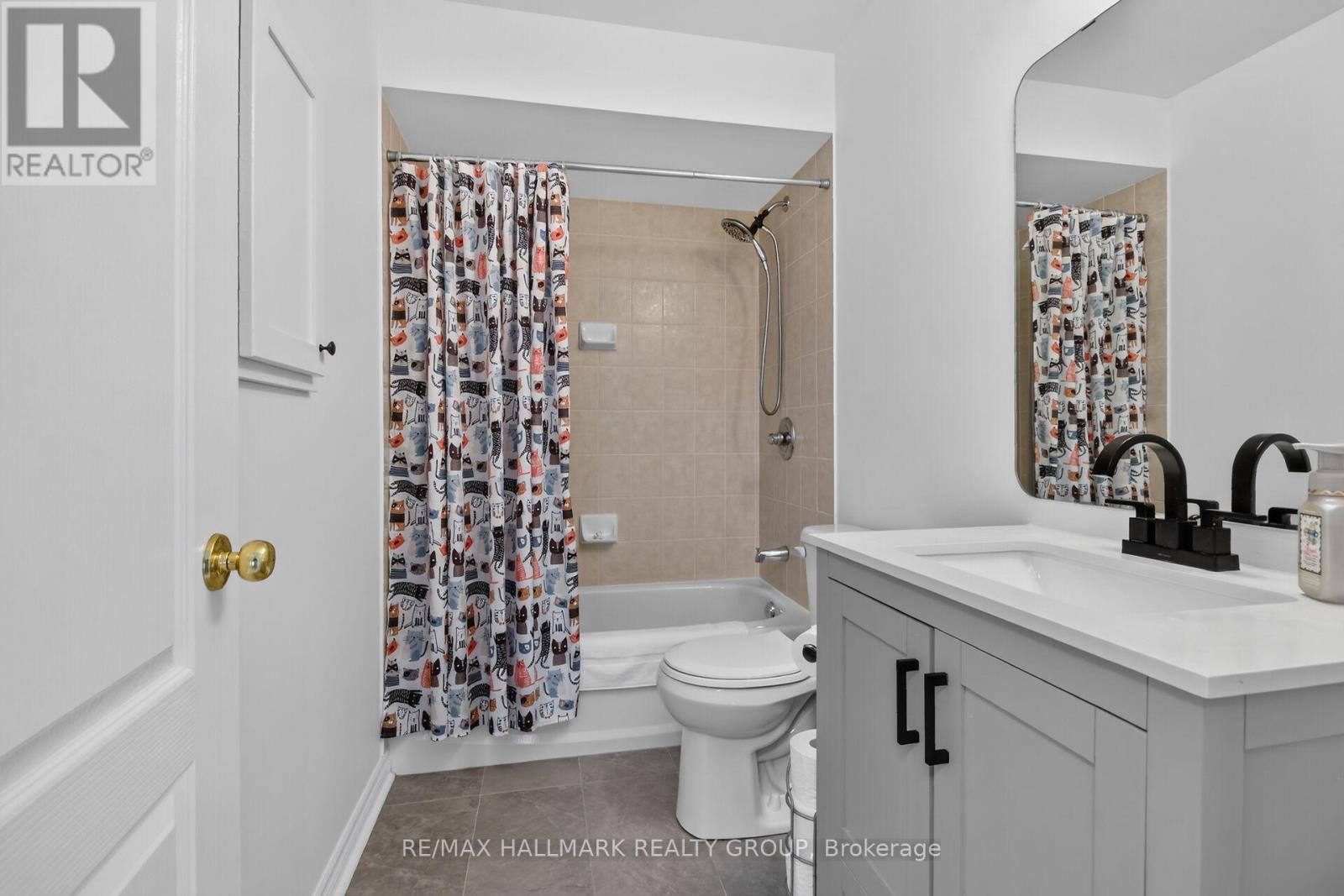 258 DEERFOX DRIVE - 34