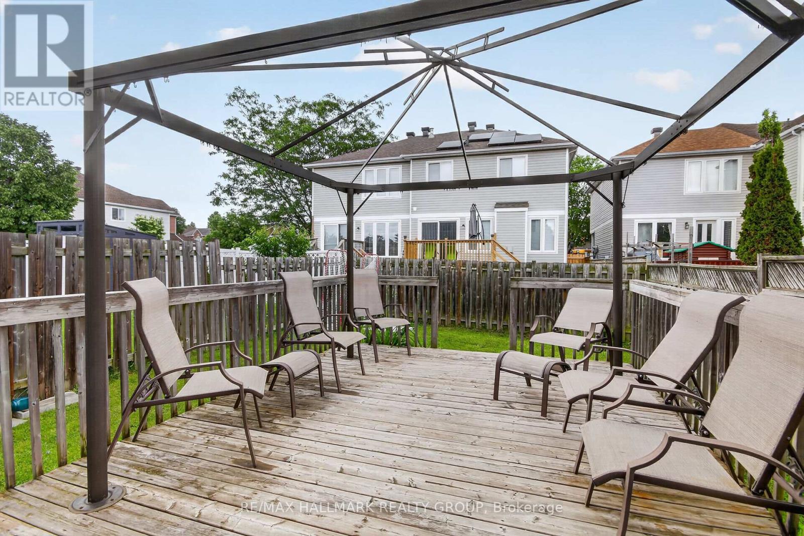 258 DEERFOX DRIVE - 41