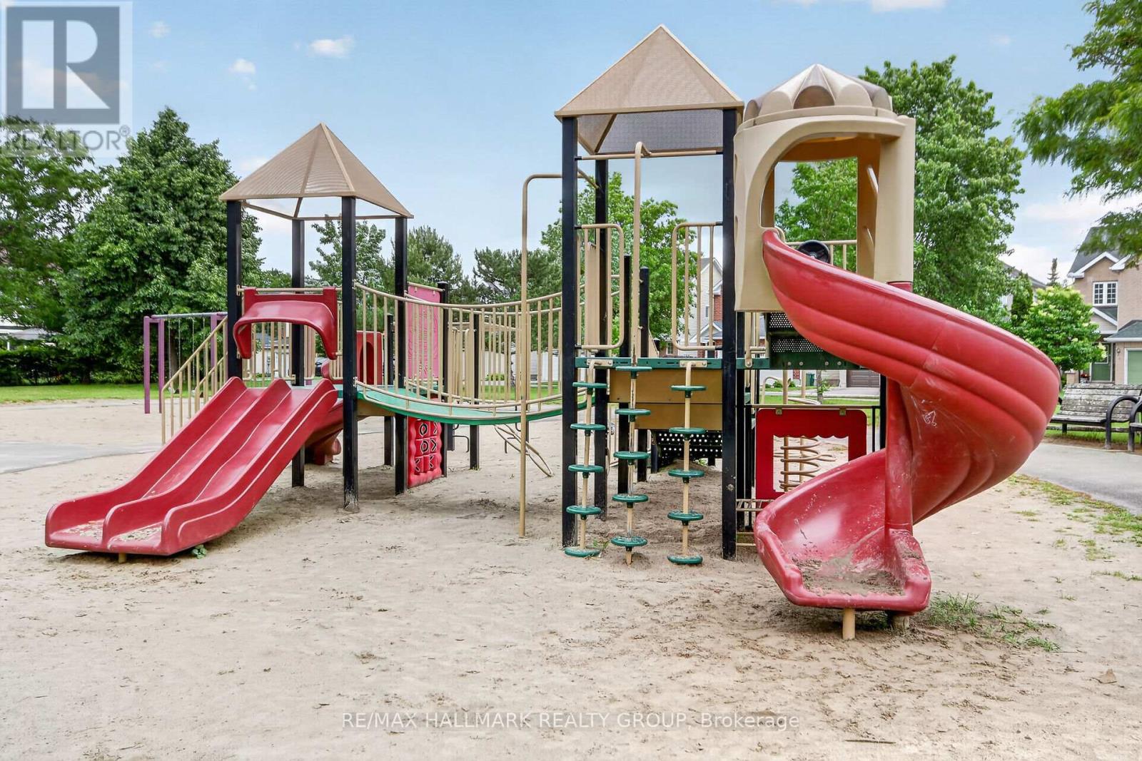 258 DEERFOX DRIVE - 46