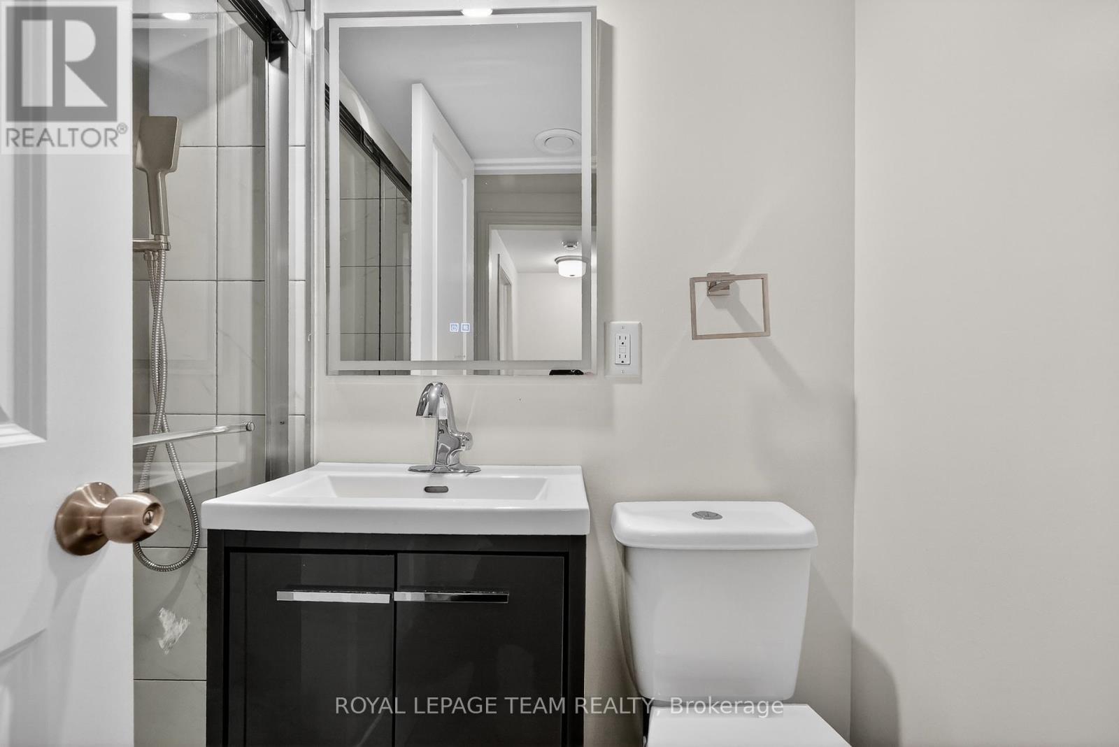 3 Bed, 4 Bath House for Sale in Ottawa – 138 ERIC MALONEY WAY, Ottawa – MLS# X13452458 - Image 38