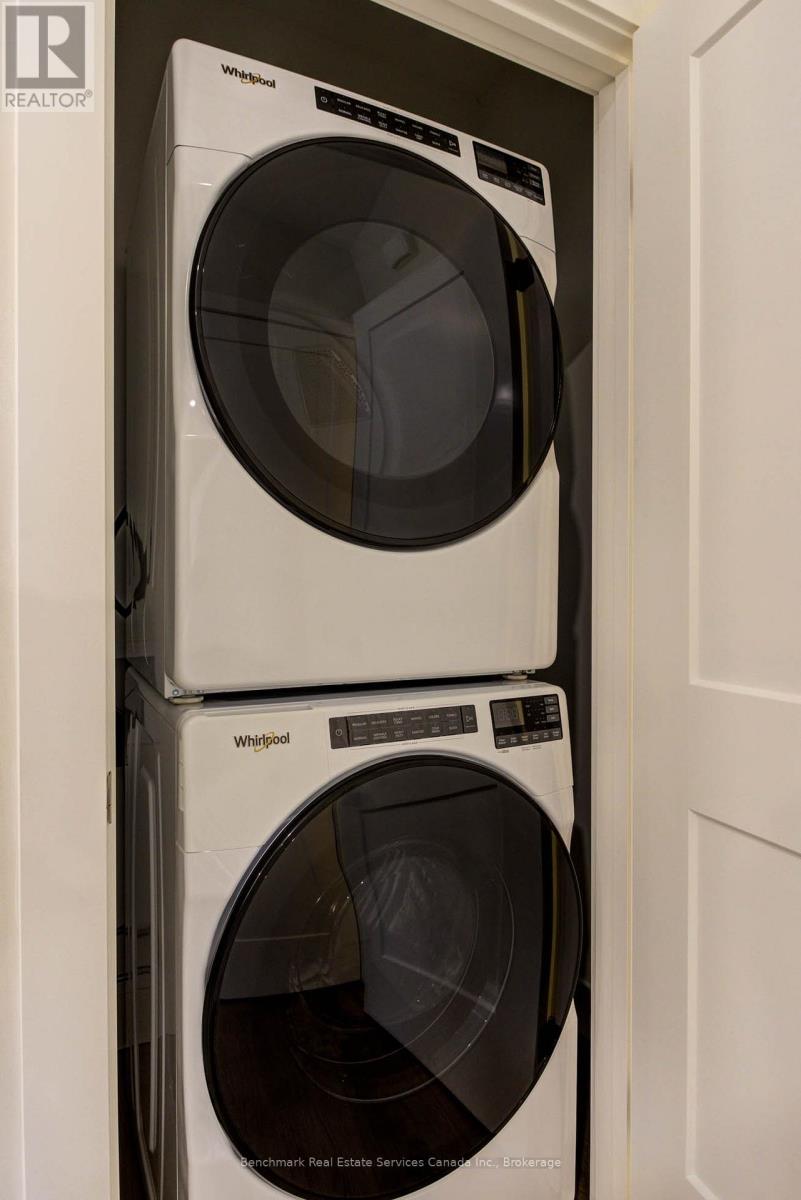 63 CAVALIER CRESCENT - 13