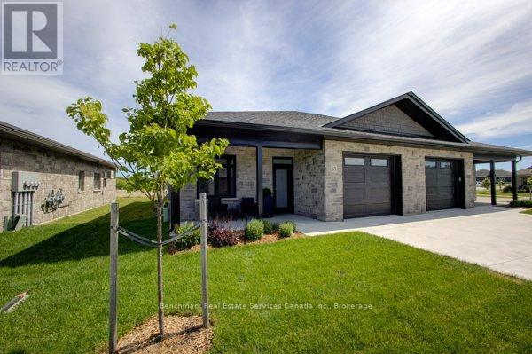 63 CAVALIER CRESCENT - 2