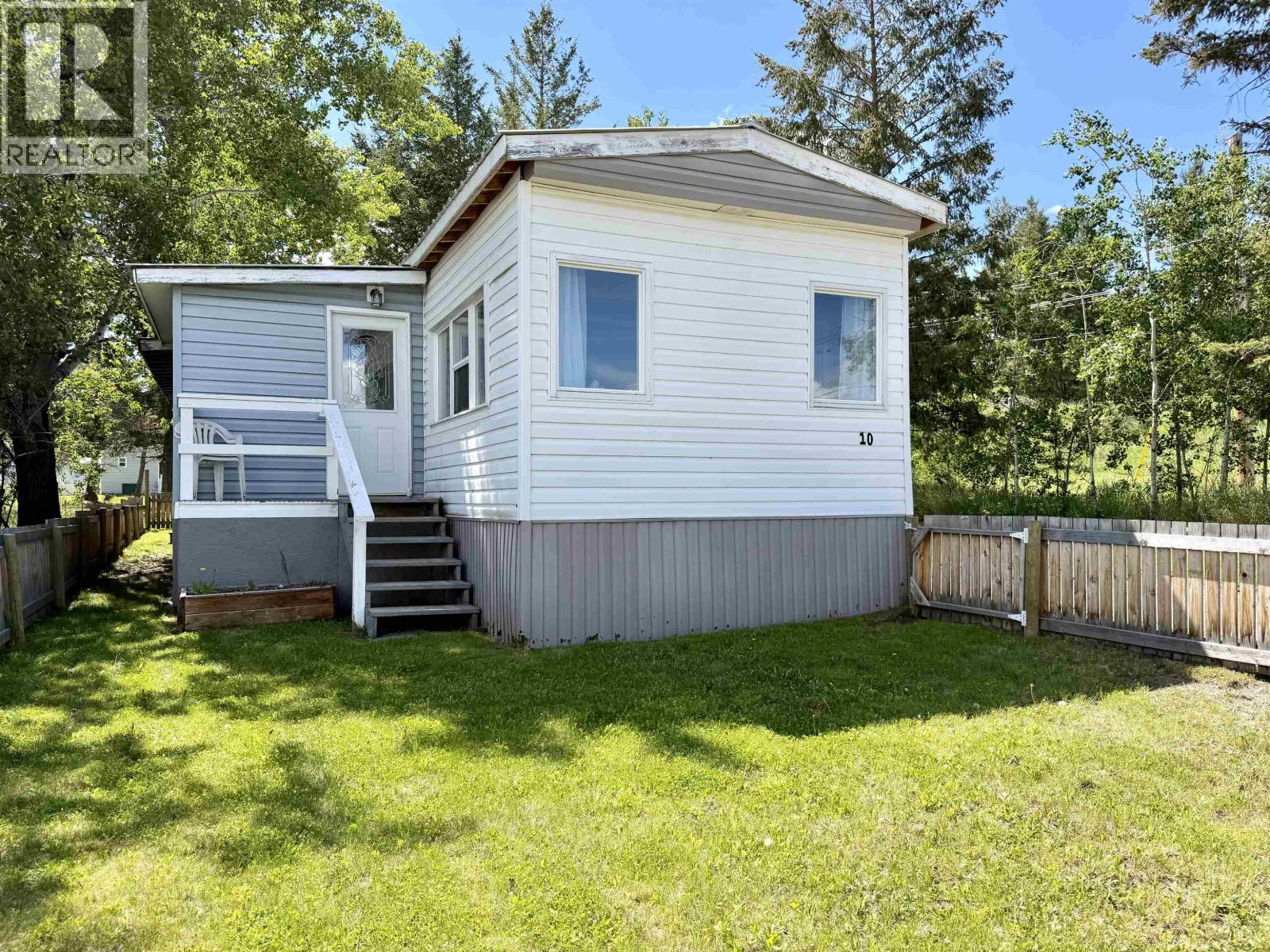 #10 5506 PARK DRIVE - 2