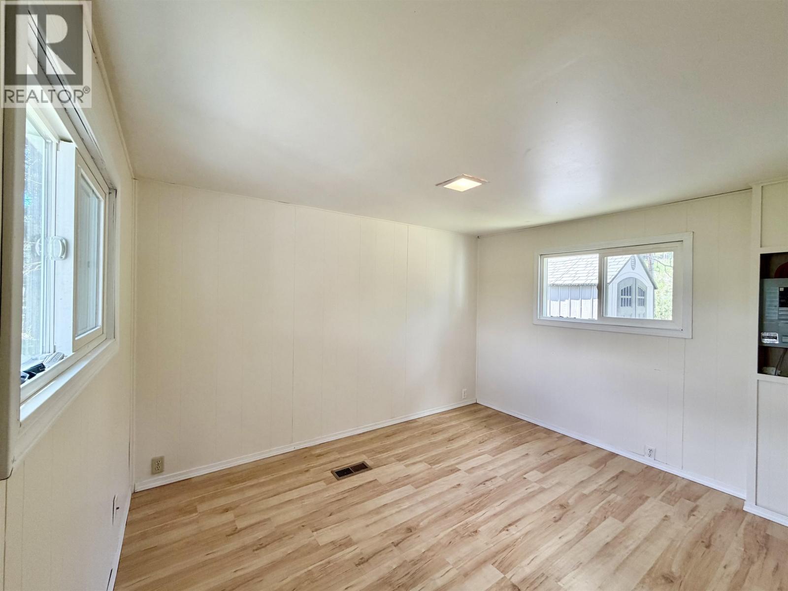#10 5506 PARK DRIVE - Image 23