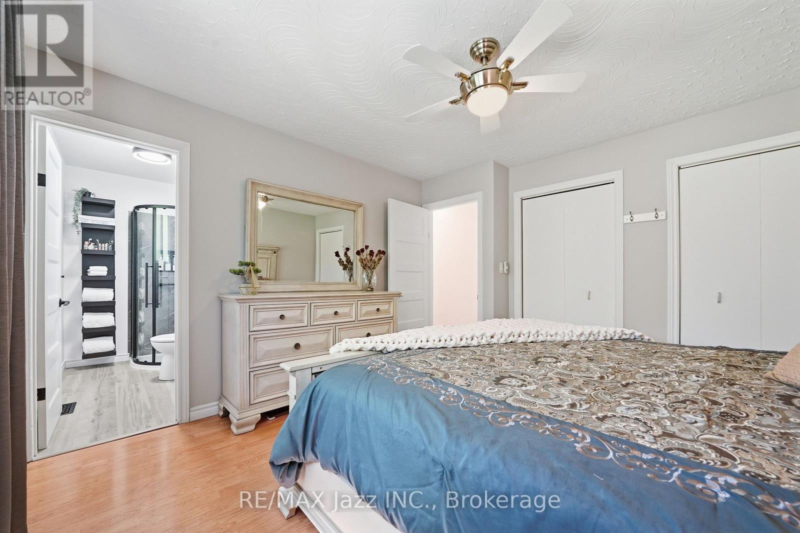 392 TOWNSEND ROAD - 12