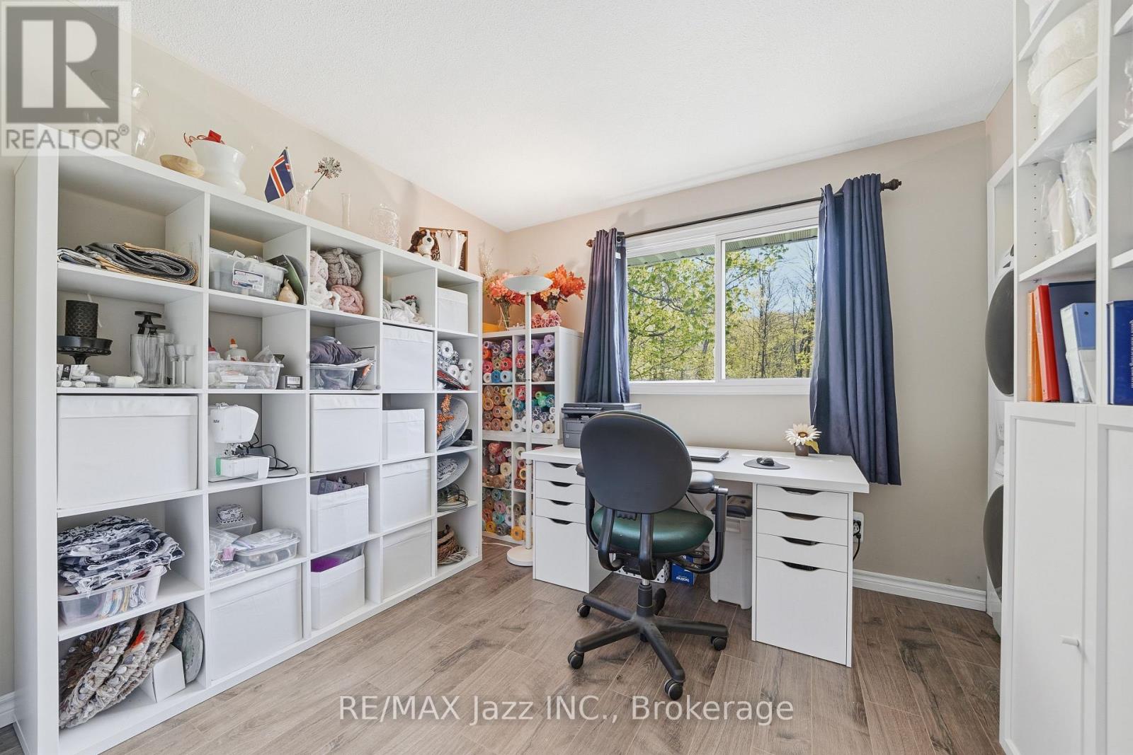 392 TOWNSEND ROAD - 17