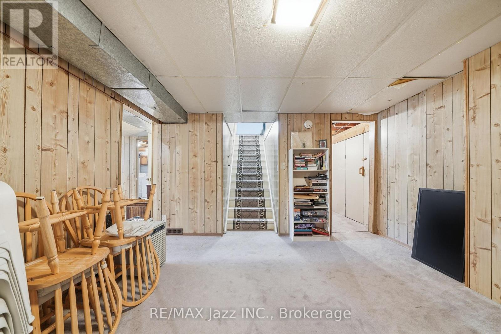 392 TOWNSEND ROAD - 21