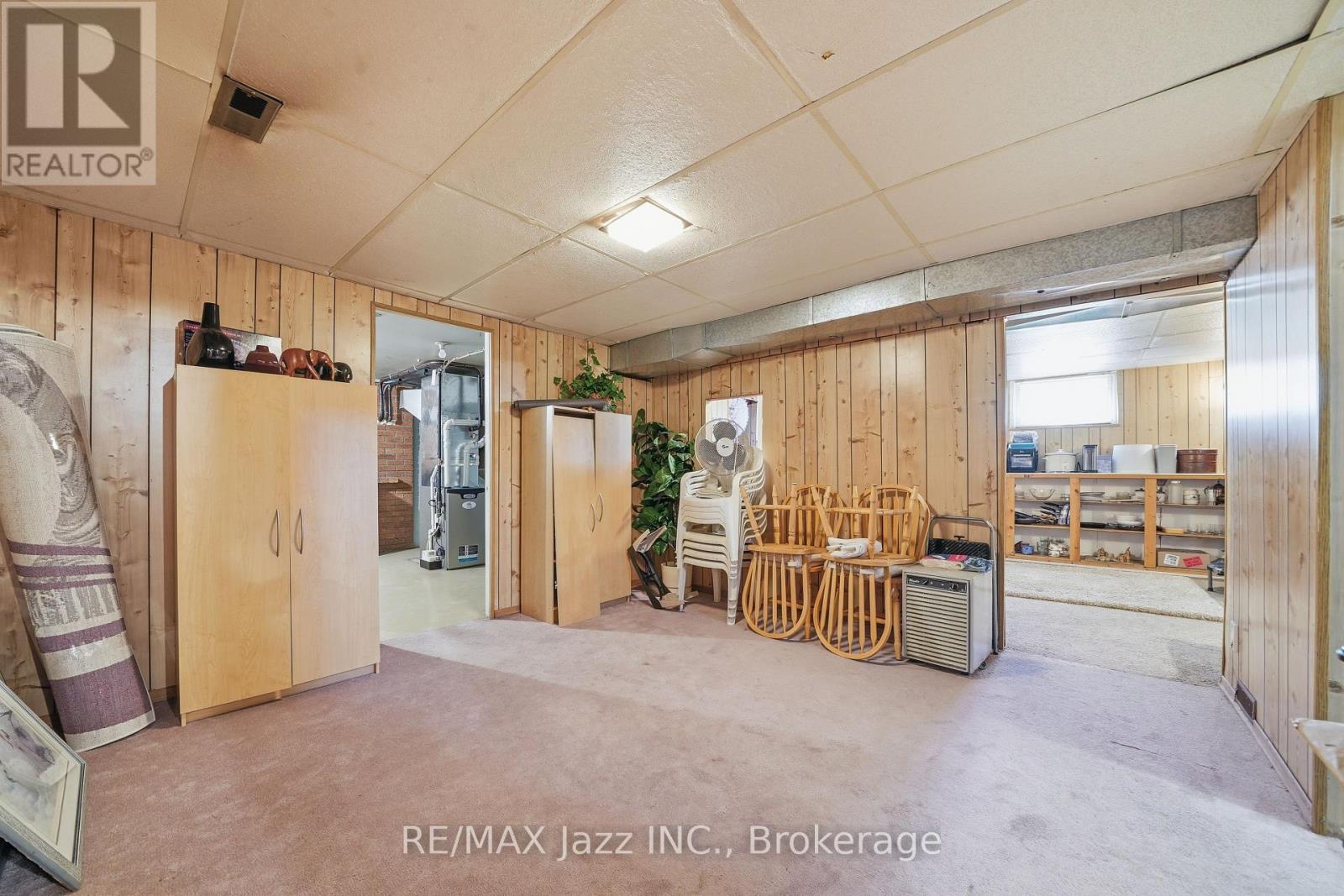 392 TOWNSEND ROAD - 22