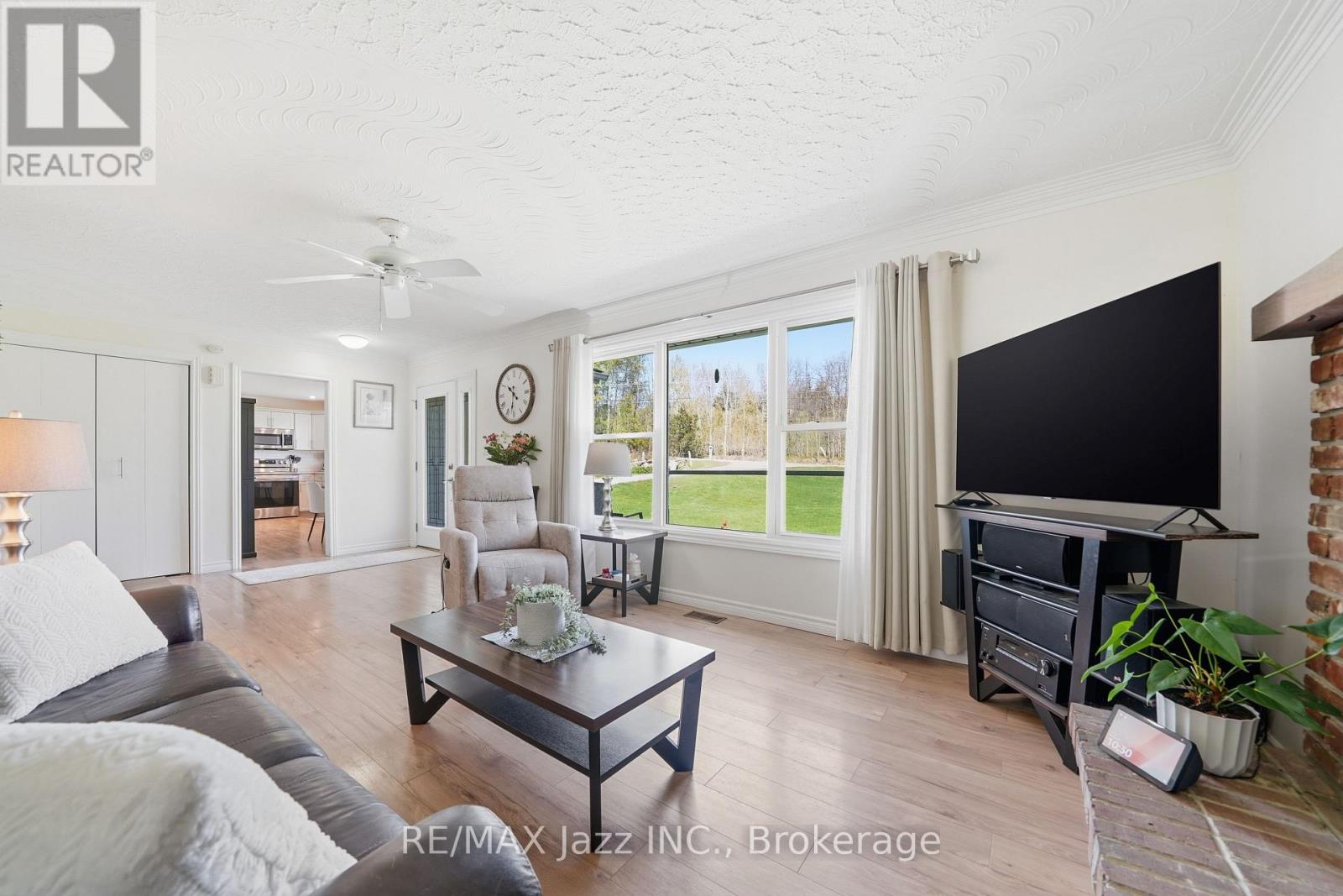 392 TOWNSEND ROAD - 2