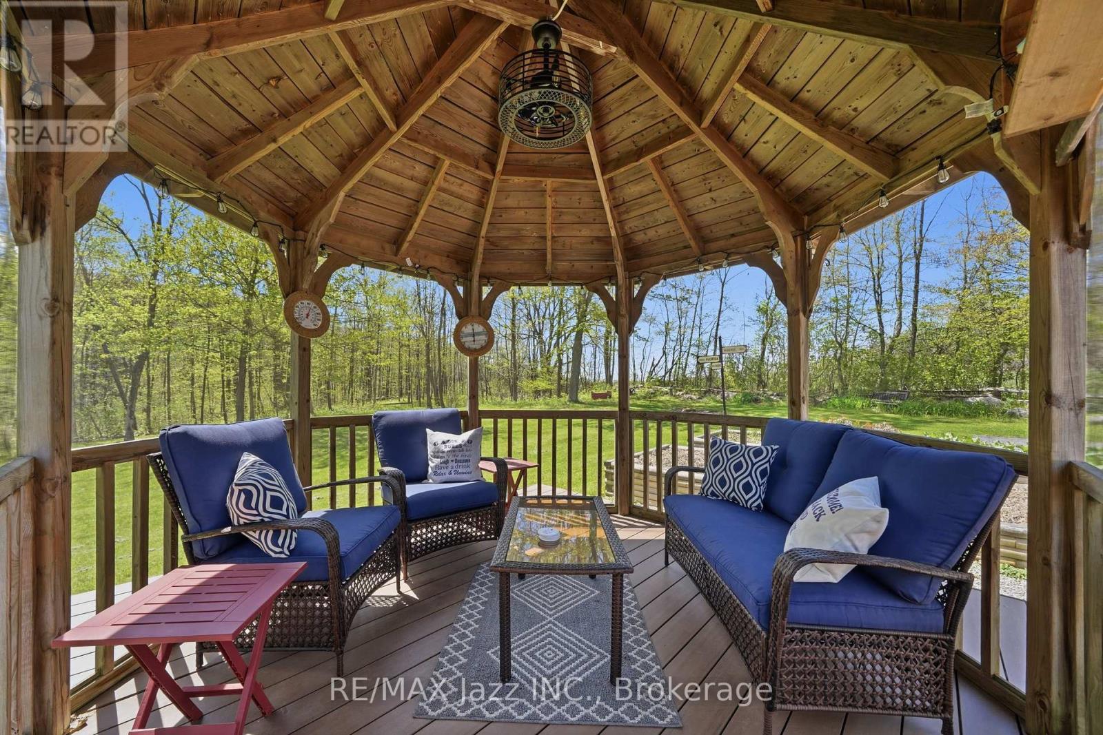 392 TOWNSEND ROAD - 30