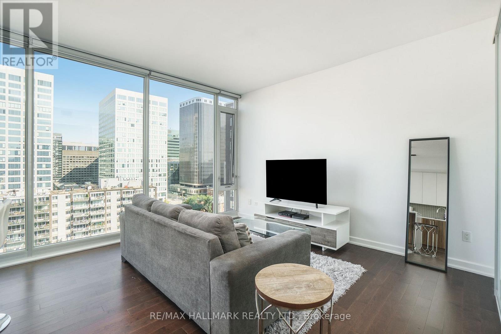 #1113 300 LISGAR STREET - 9