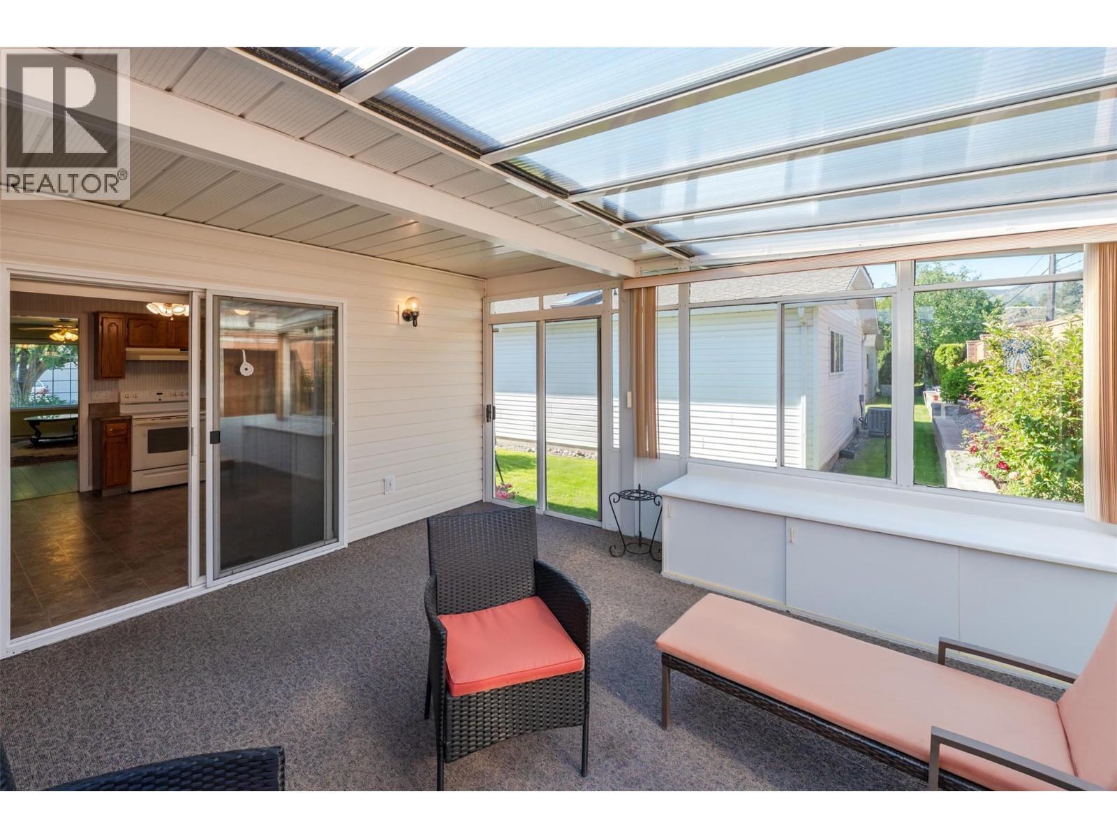 331 Falcon Drive, Penticton