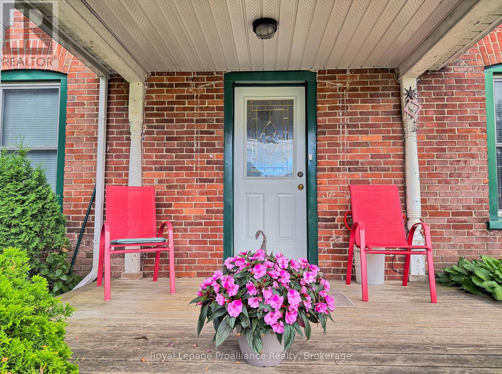 889 SMITH STREET - 17
