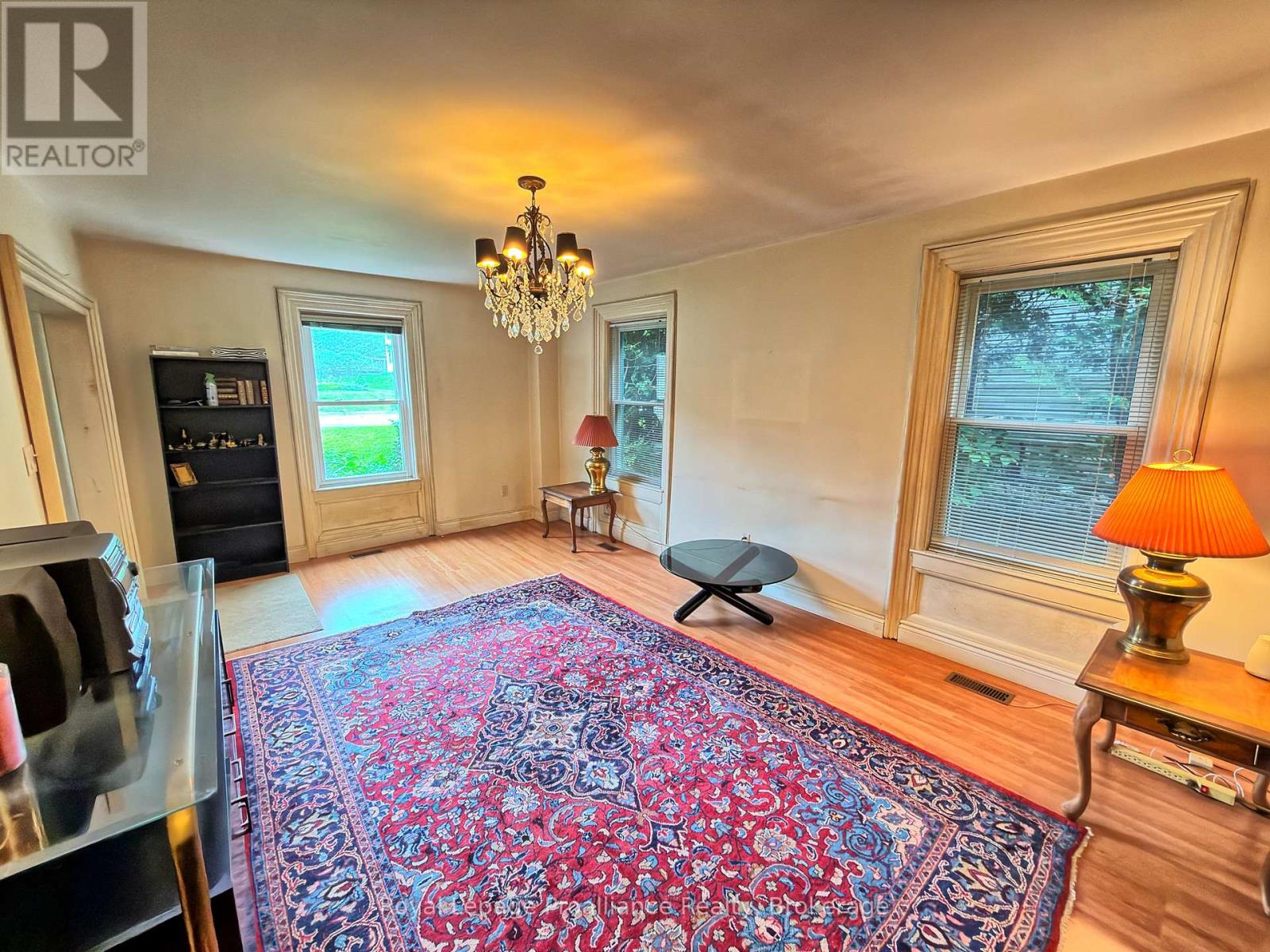 889 SMITH STREET - 29