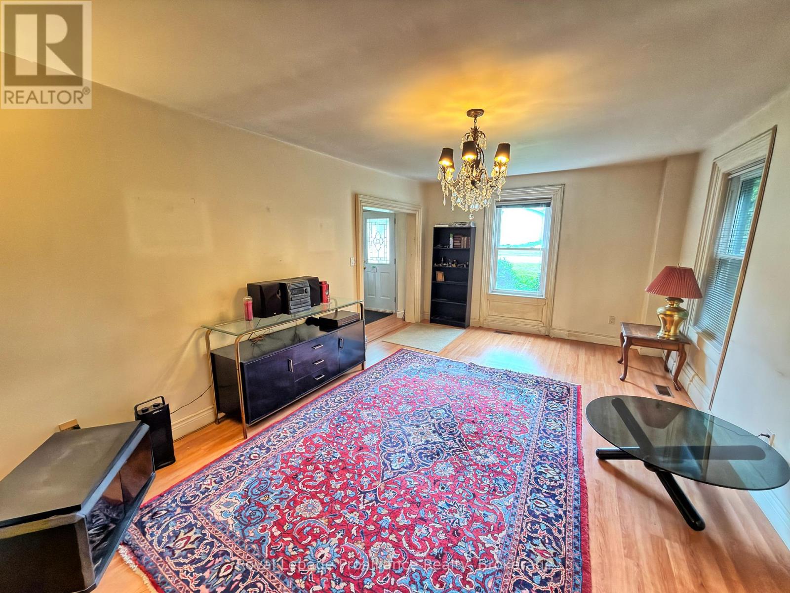889 SMITH STREET - 30