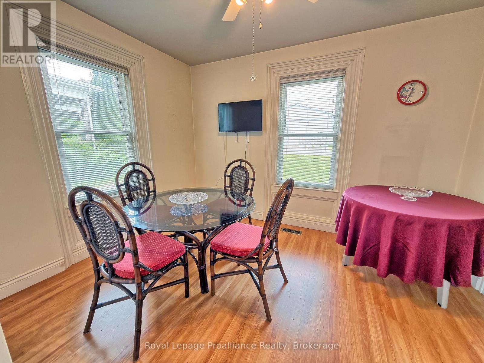 889 SMITH STREET - 5