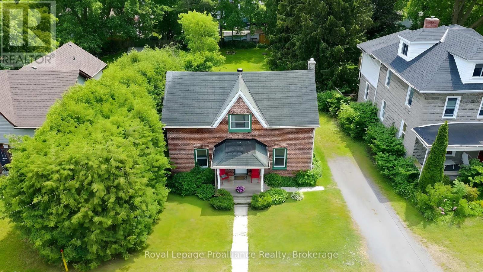 889 SMITH STREET - 8