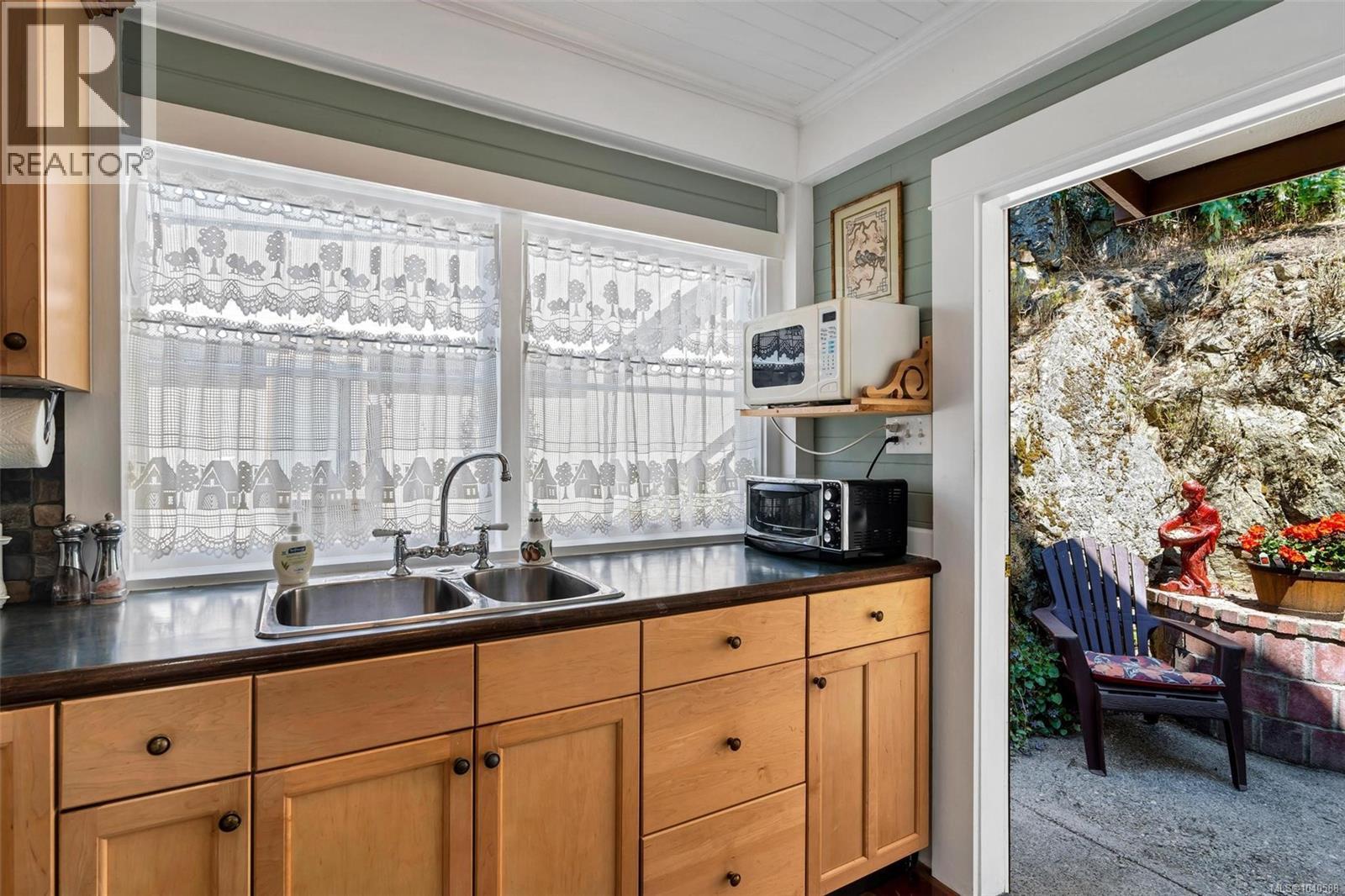 1926 Crescent Rd - 67